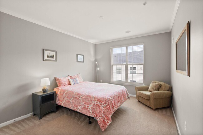 Building Photo - 9502 Lee Ct