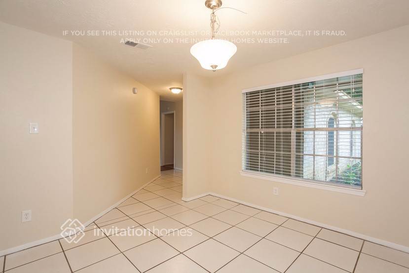 Building Photo - 10014 Hillridge Rd