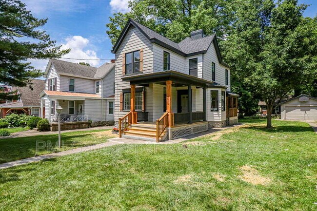 Building Photo - 3020 Daytona Ave