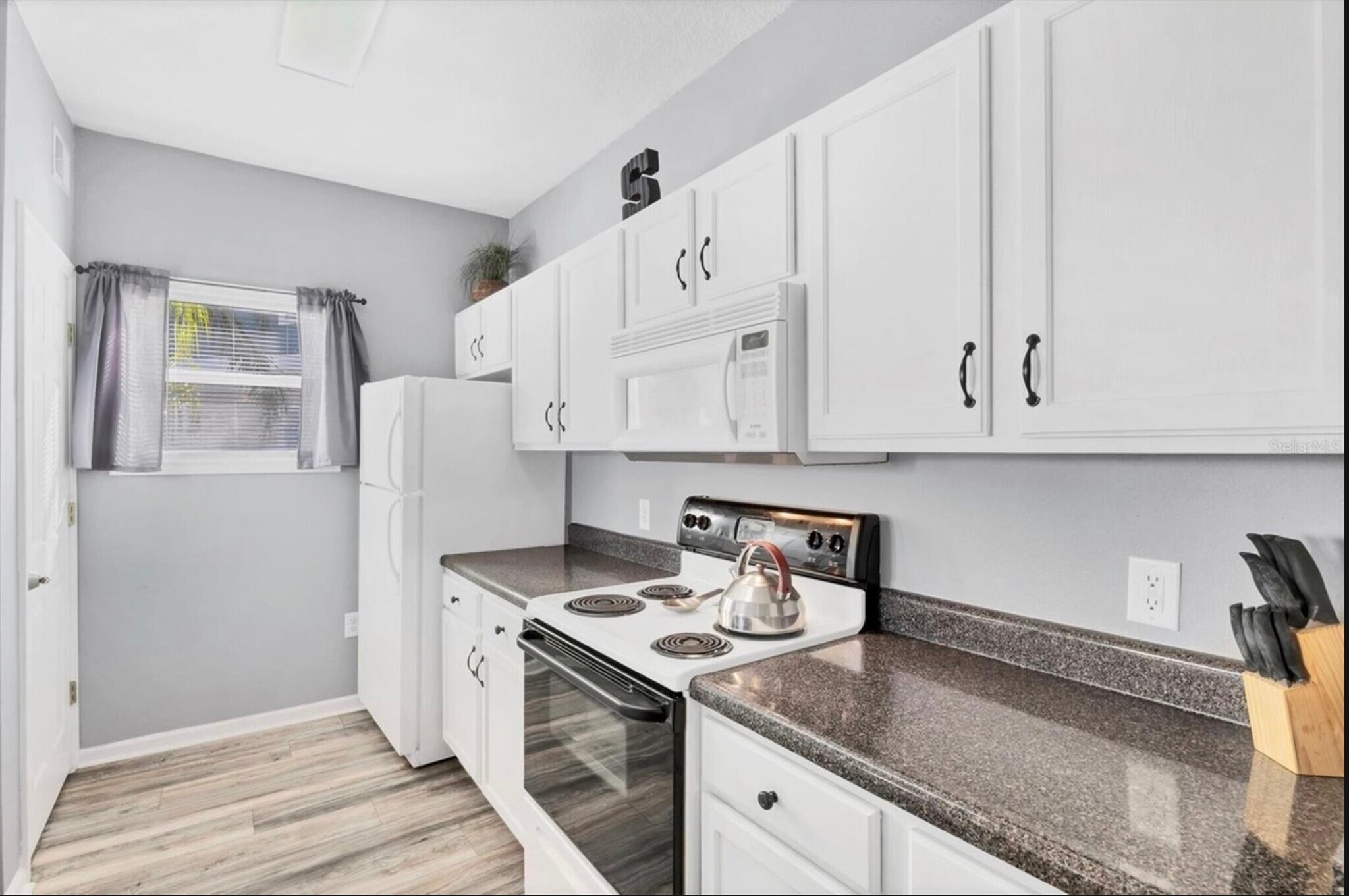 Building Photo - 4802 51st St W