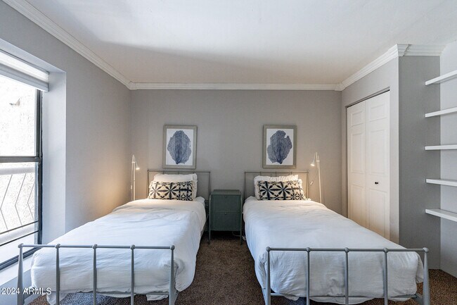 Building Photo - 5110 N 31st Way