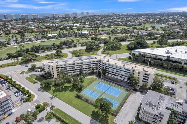 Building Photo - 1401 S Federal Hwy