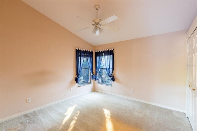 Building Photo - 497 Pickfair Terrace