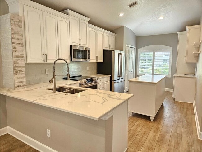 Building Photo - 2319 Caraway Dr