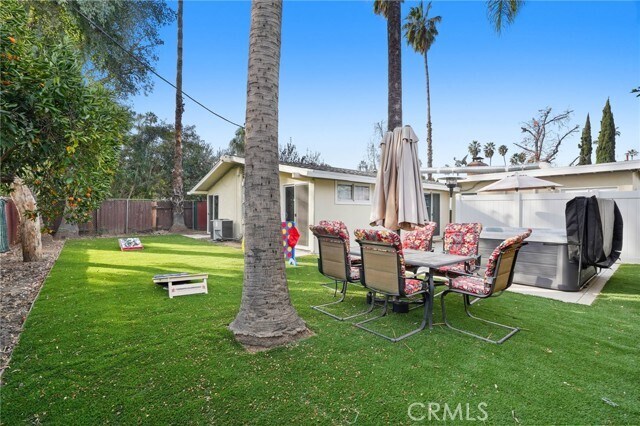 Building Photo - 6440 Jumilla Ave