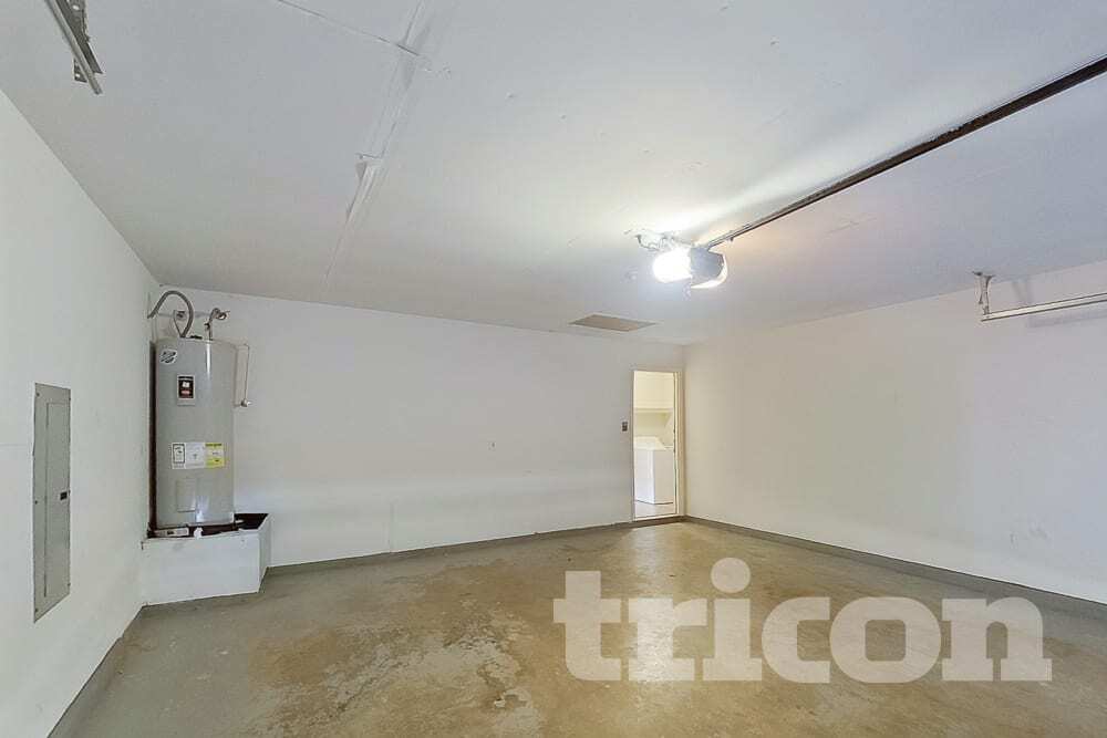 Building Photo - 232 Tulane Dr