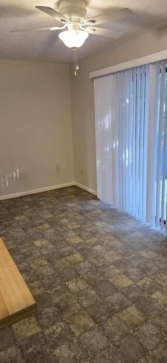 Building Photo - 90 Cape Charles Square