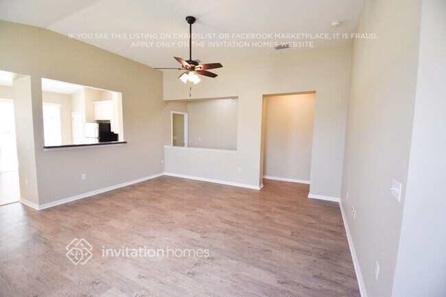 Building Photo - 6860 Lake Eaglebrooke Dr