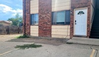 Building Photo - quiet cul-de-sac, new carpet, paint and ap...