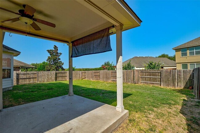 Building Photo - 3664 Rosalina Loop