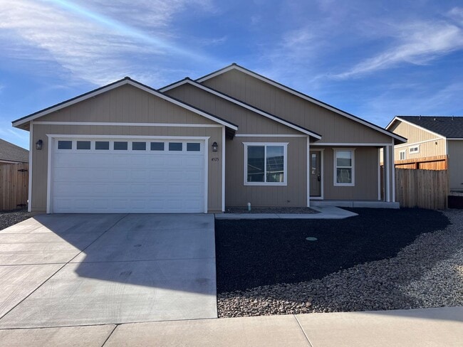 Primary Photo - ~~Newer 3 BEDROOM Fernley Home~~