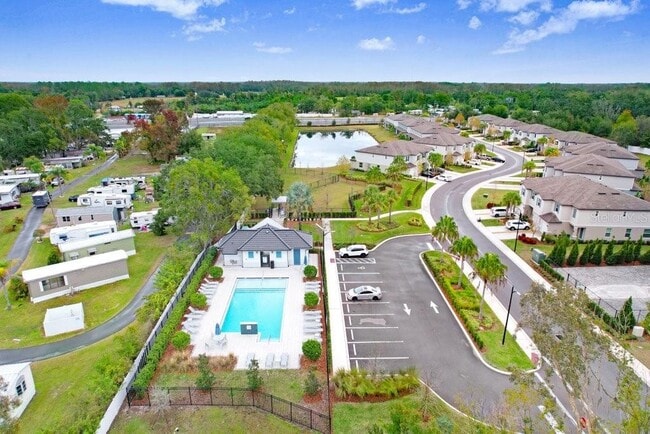 Building Photo - 6024 Shiner St