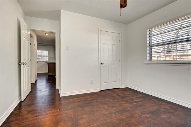 Building Photo - 1316 Zora St