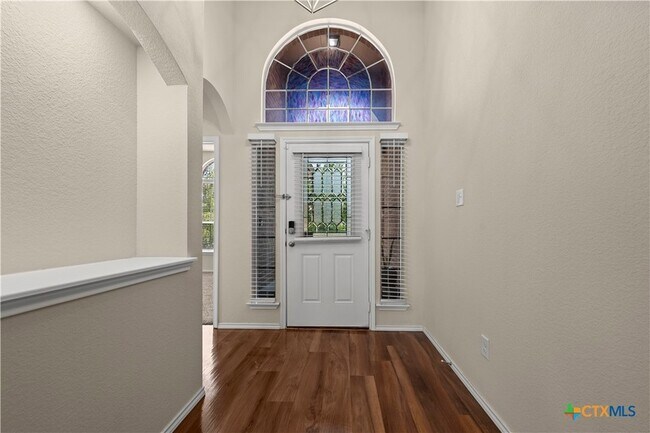 Building Photo - 2610 Bargello St