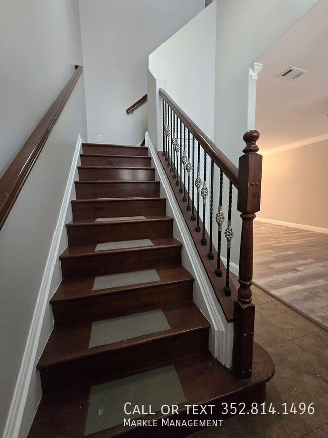 Building Photo - 200 S 11th St