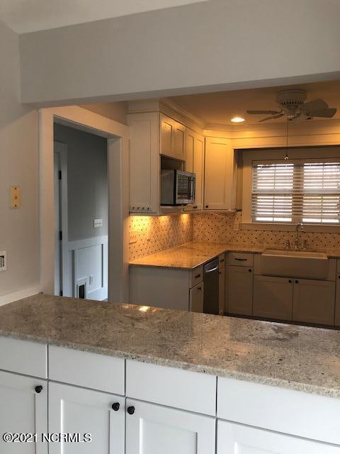 Building Photo - 825 Royal Bonnet Ct