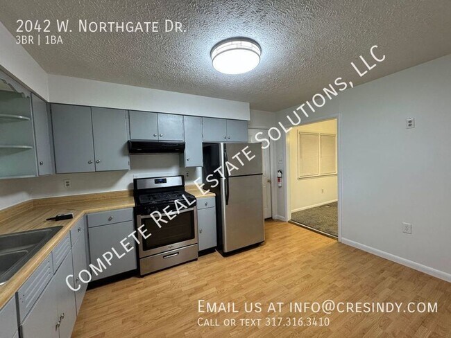Building Photo - 2042 W Northgate Dr