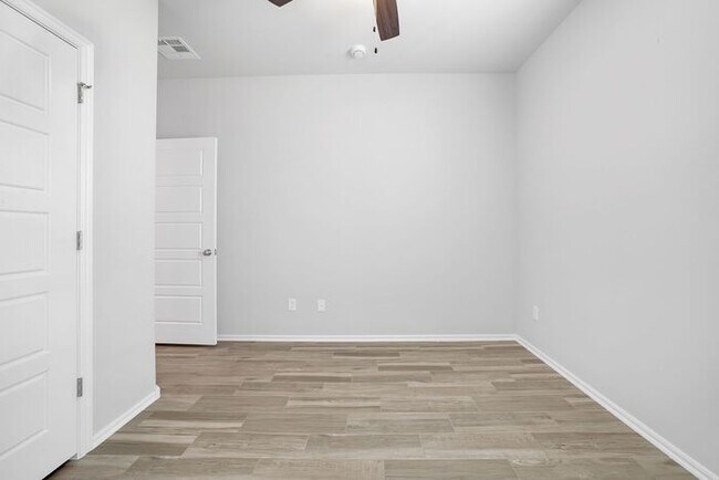 Building Photo - 4/2/2 Dream Home in Owasso!