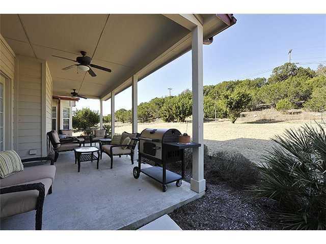 Building Photo - 644 Newport Dr