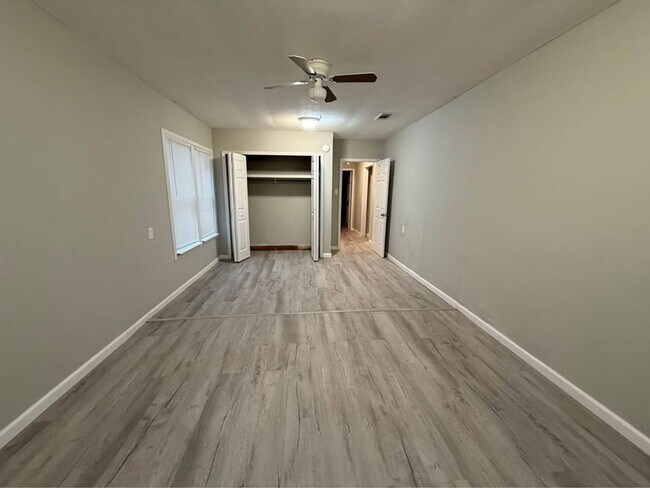 Building Photo - 3 Bedroom 1 Bathroom Home for Rent