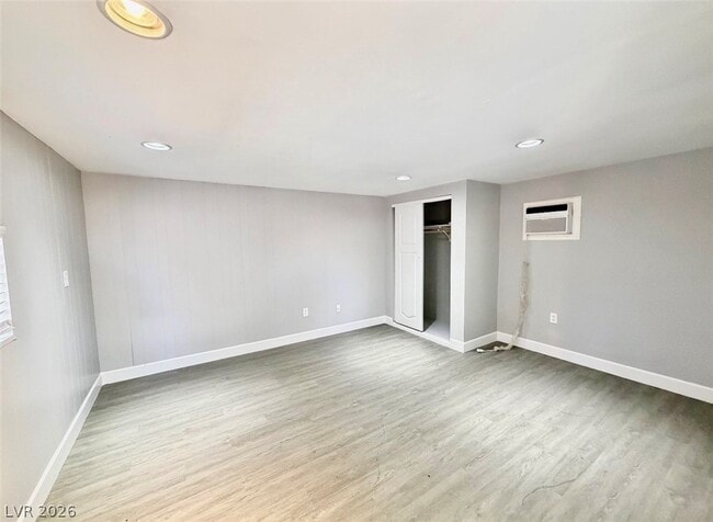 Building Photo - 1311 Griffith Ave