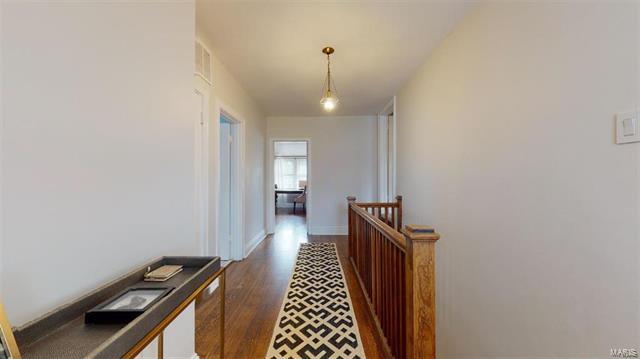 Building Photo - 7625 Wydown Blvd