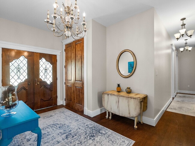 Building Photo - Stunning Oakton Retreat on a Sprawling 5-A...