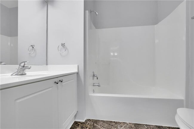 Building Photo - 13491 Spring View Dr