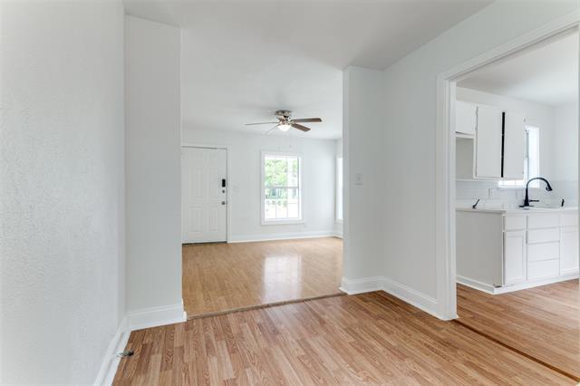 Building Photo - 3109 Wesleyan Dr S