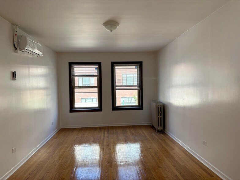 Building Photo - 809 N Harlem Ave