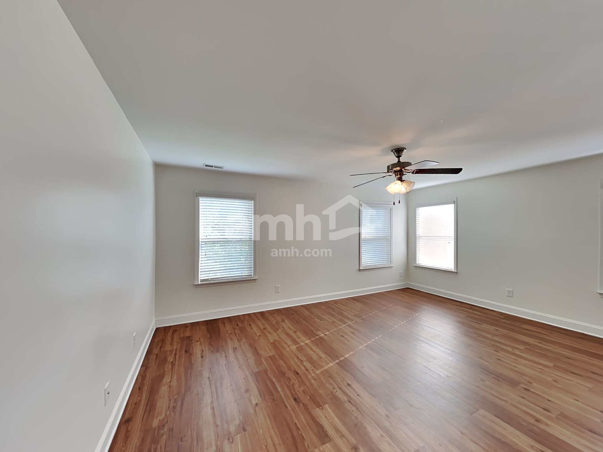 Building Photo - 1007 Monitor Ct