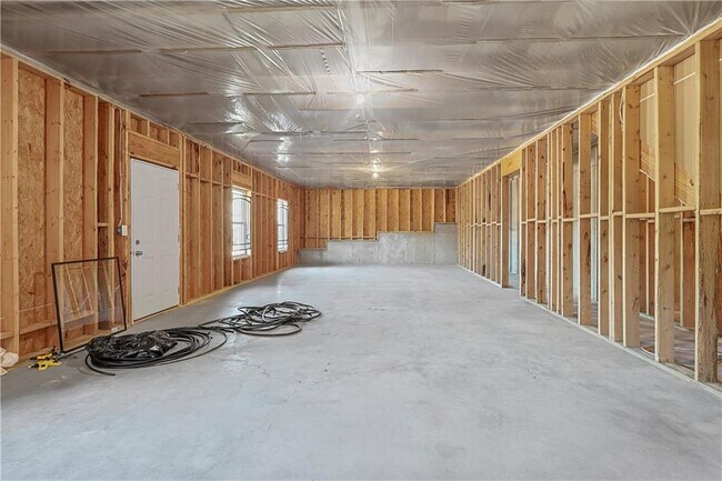 Building Photo - 3204 IVY FARM PATH