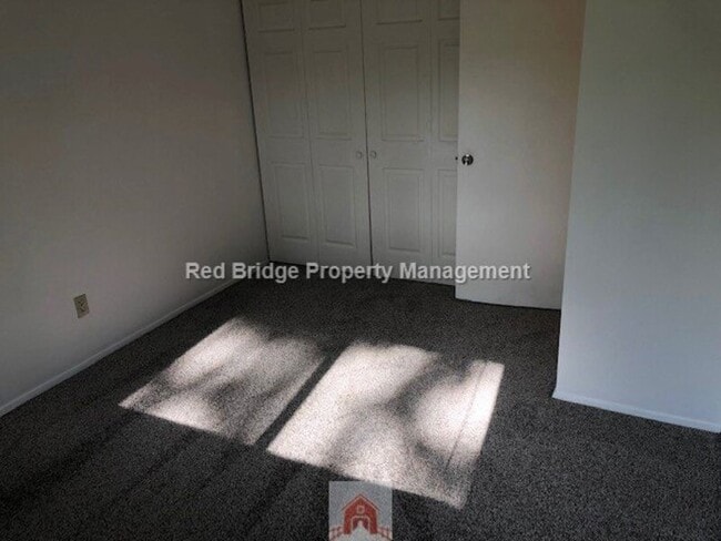Building Photo - 14545 SW Hall Blvd