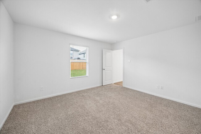 Building Photo - 12010 Noble Heart Dr