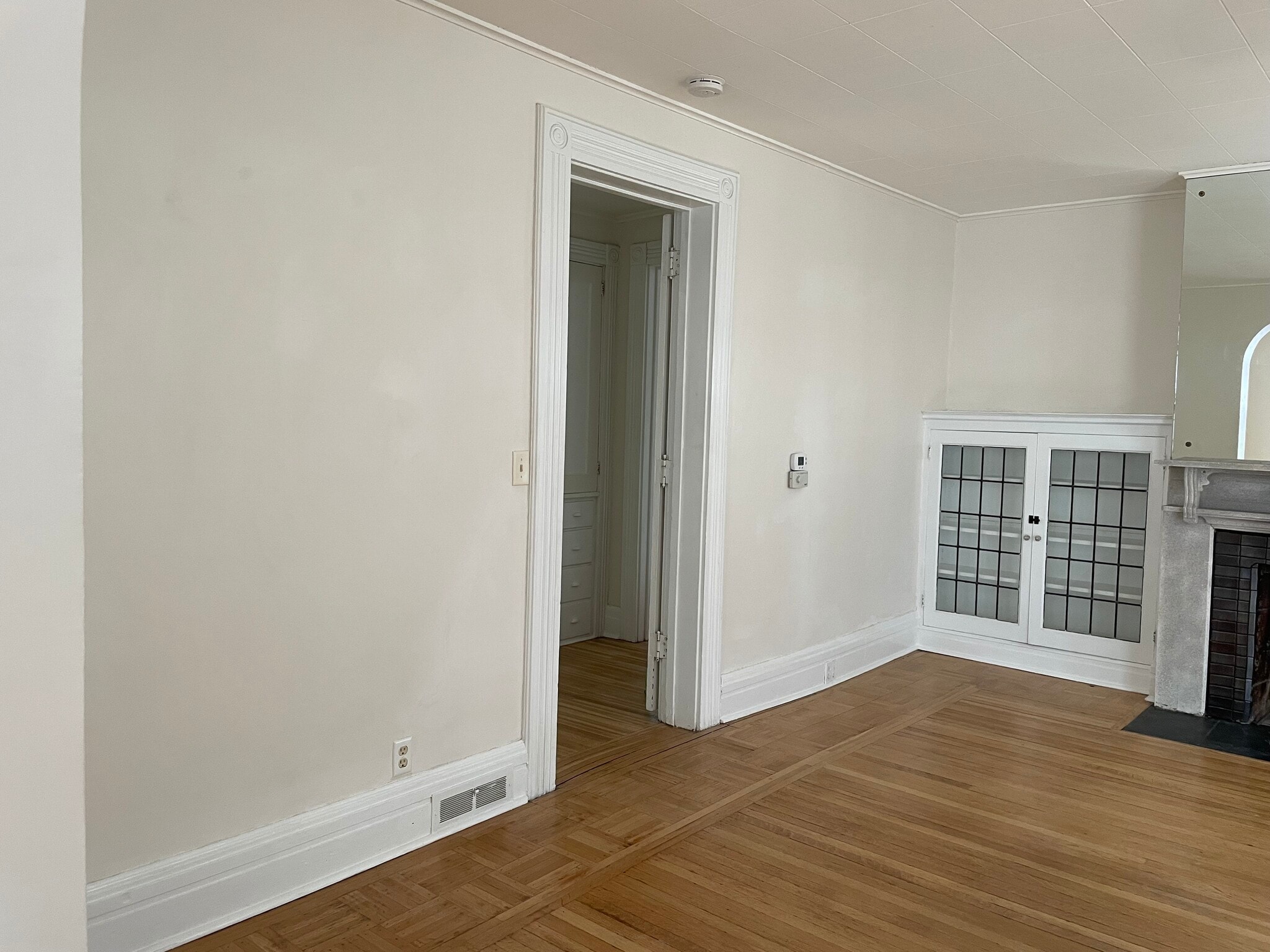 Dining Room - 70 Rutgers St