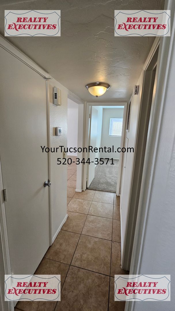 Building Photo - Tanque Verde & Kolb Rd area. 2 bedroom 1 b...