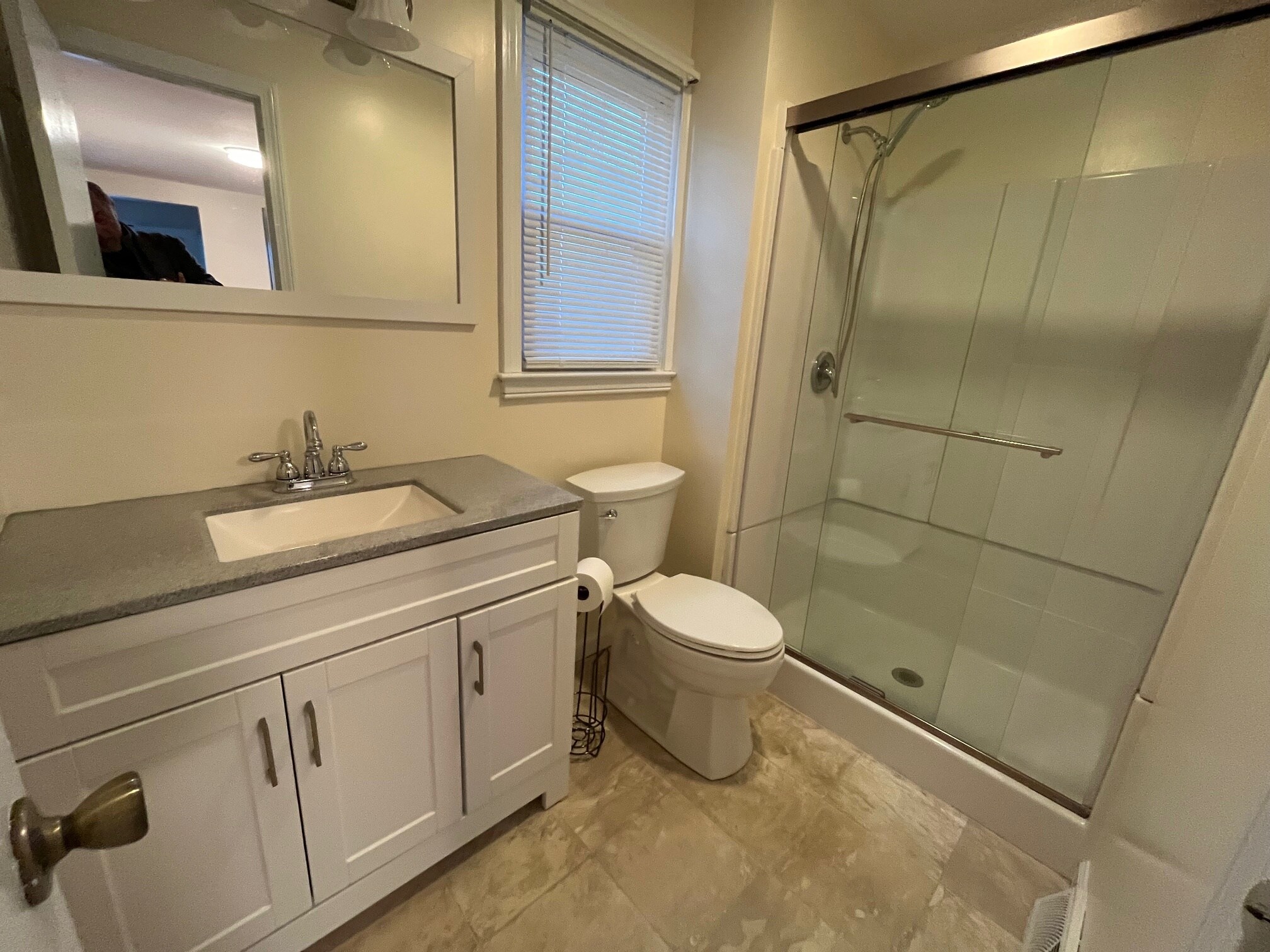 Bath Rm - 14 Nashawena Ave