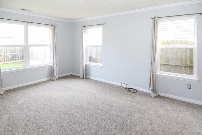 Building Photo - Fabulous Ranch In Highly Desirable Crossfield!