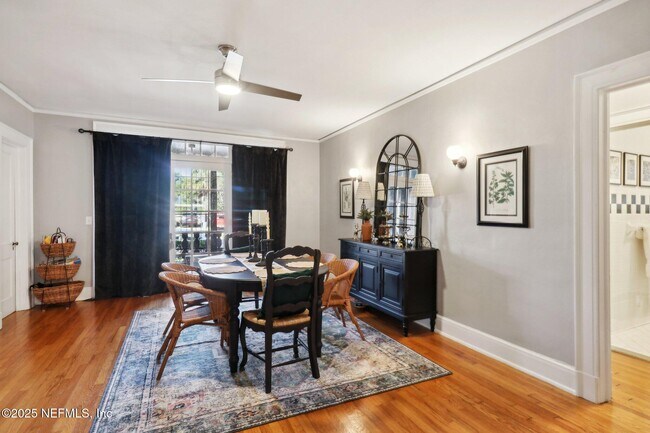 Building Photo - 2160 Forbes St