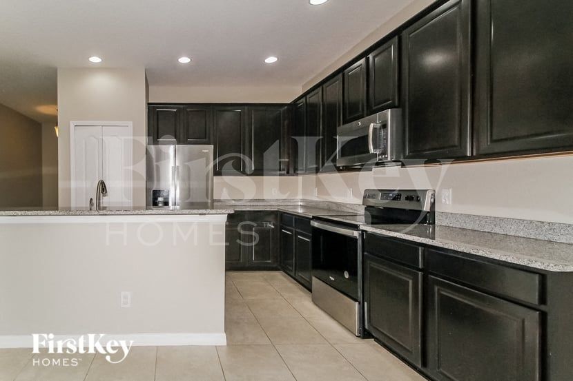 Building Photo - 13830 Pickett Reserve Ct