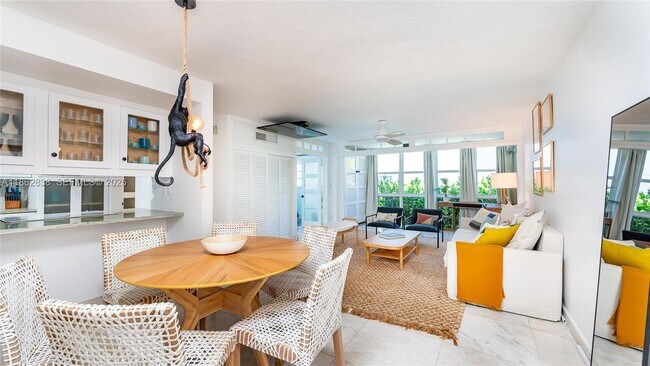 Building Photo - 195 Sunrise Dr