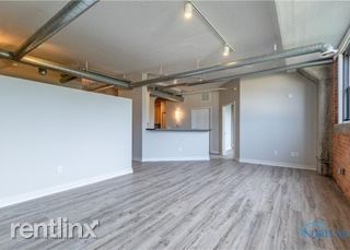 Building Photo - 1 br, 2 bath House - 110 Ottawa St Apt 3C