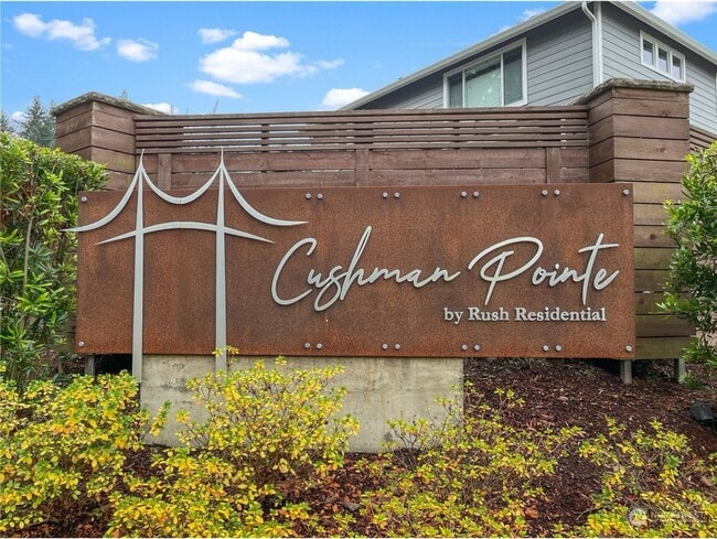 Building Photo - Gorgeous 4 Bedroom Gig Harbor Home in Gated Community