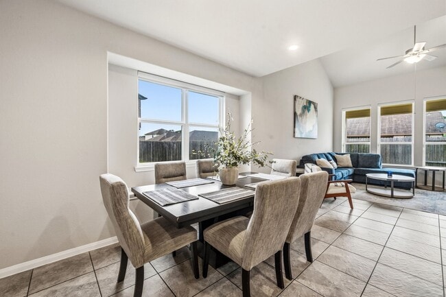 Building Photo - 17606 Virlogeux Ln