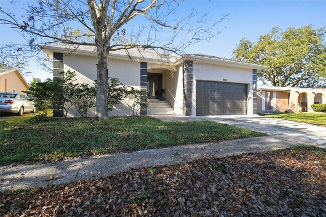 Primary Photo - 5840 Mariposa Dr