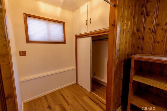 Building Photo - 2242 Deep Creek Dr