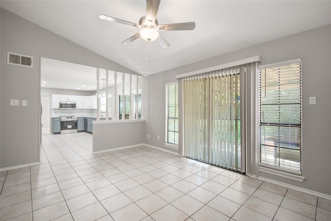 Building Photo - 20403 White Poplar Dr