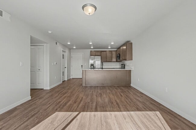 Building Photo - 5960 E Big Sur Ln
