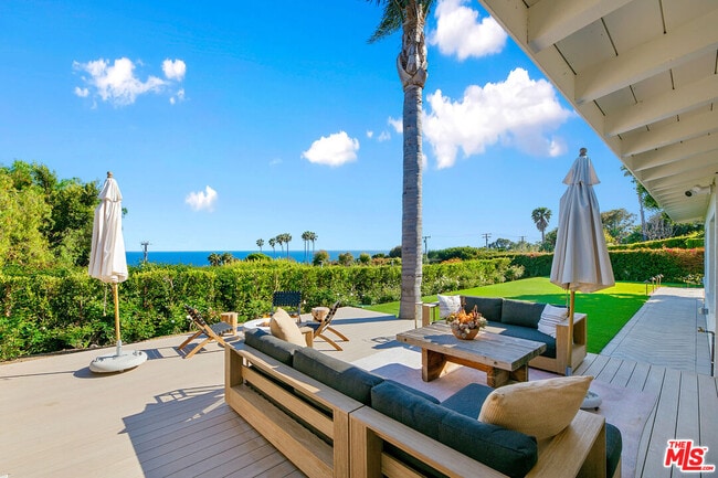 Building Photo - 26887 Sea Vista Dr