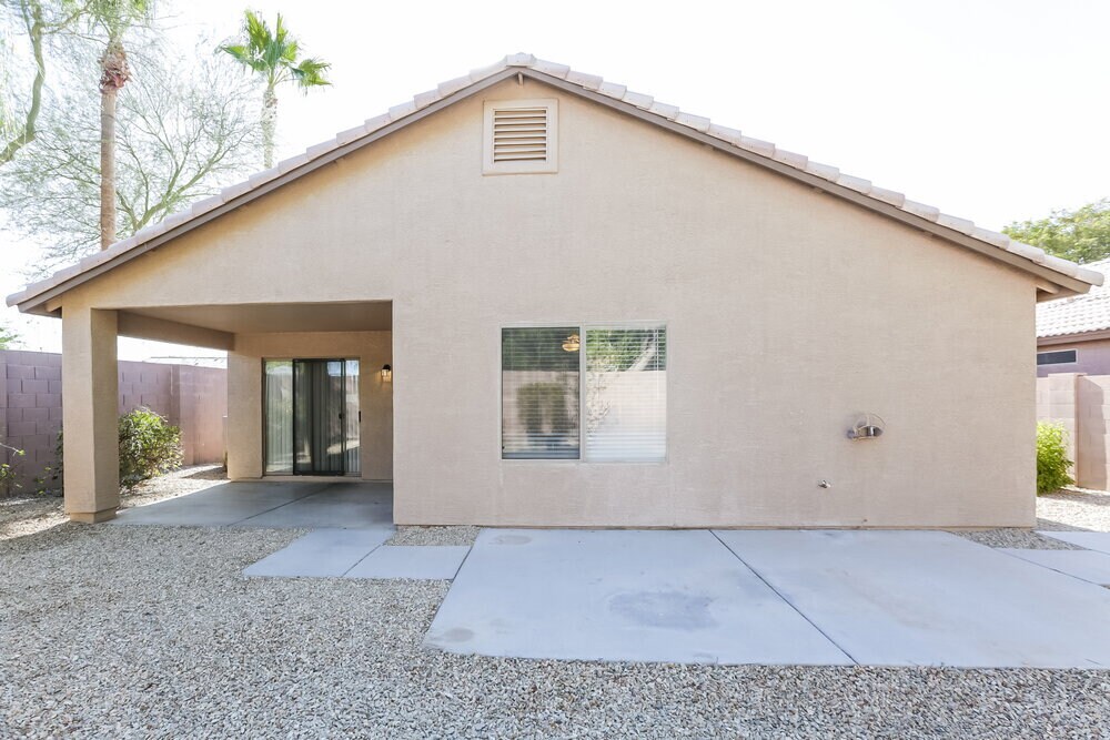 Building Photo - 7907 N 53rd Dr